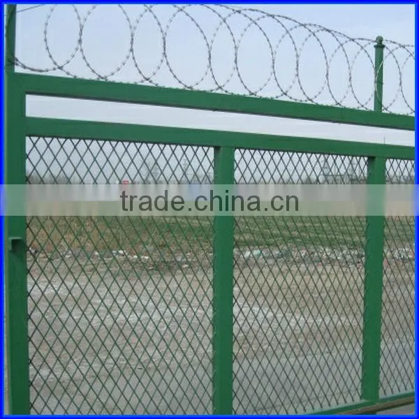 temporary chain link fence for construction
