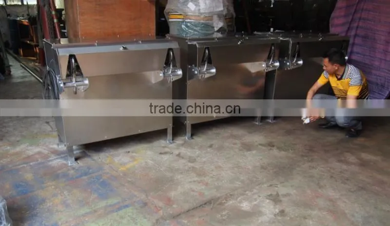 Factory Supply Coconut Dehusking Machine Coconut Machine (whatsapp:0086 15039114052)