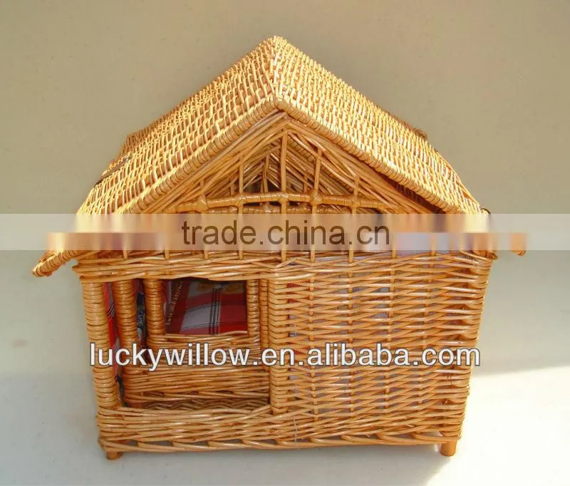 Wicker dog house , willow per carrier (factory provide)