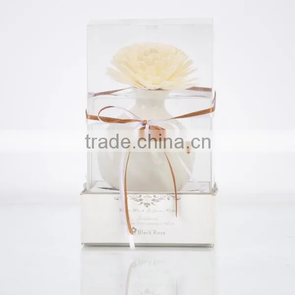 Home fragrance Sola Flower Diffuser with ceramic jar, air fresher gift set
