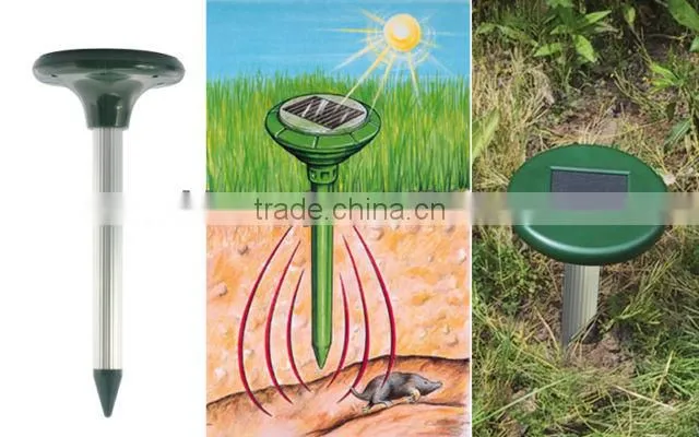 Environmentally Solar Ultrasonic Pest Repeller / Repel mouse snake
