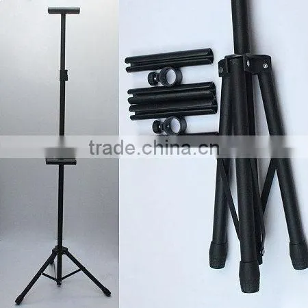 scalable banner display rack