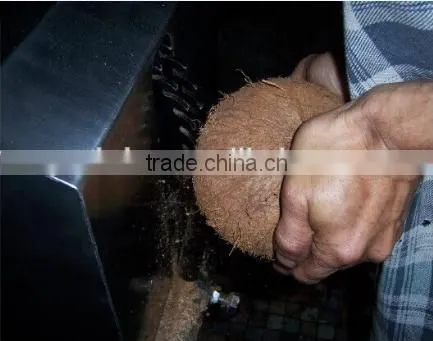 Manual coconut dehusking machine/ coconut grating machine