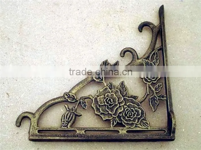 garden lifting hook