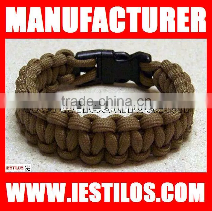 red paracord survival bracelet clasp