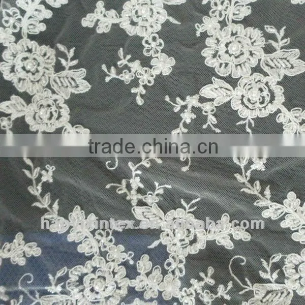 Spangle Embroidery Lace Fabric on Mesh