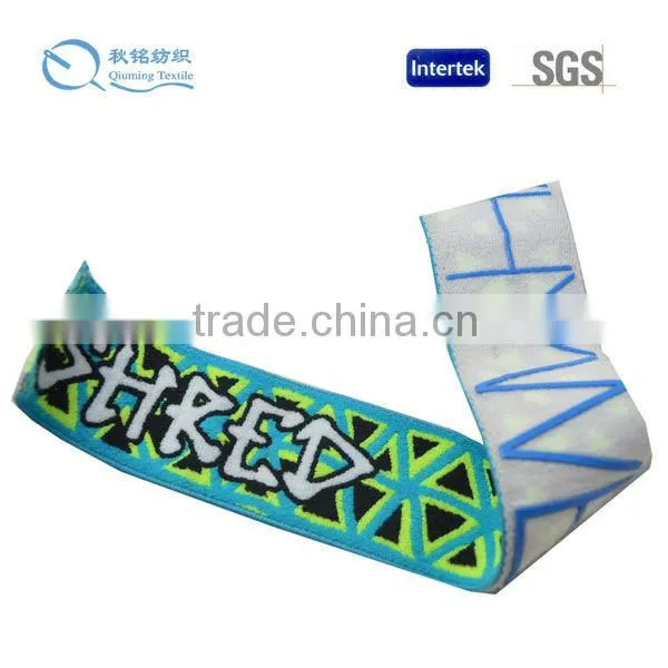 Polyester and spandex material crossfit knee support