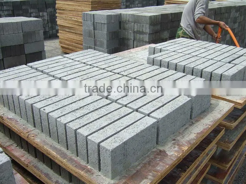 Yugong QT series automatic hydraform cement/concrete brick making machine in south africa