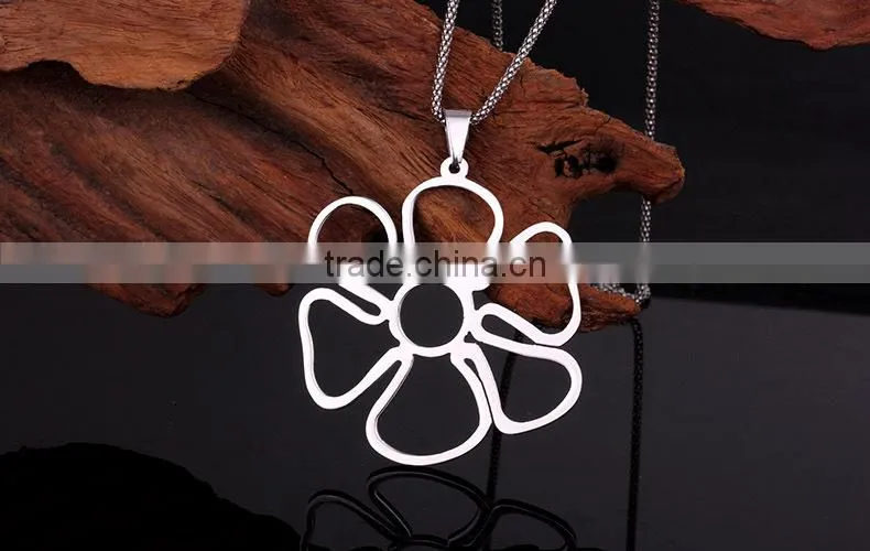 rose flower shaped rosary pendant necklace jewelry