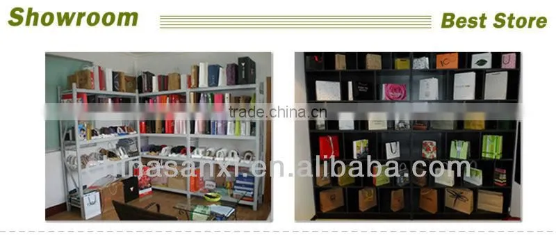 street plastic handle fan paper promotional bag