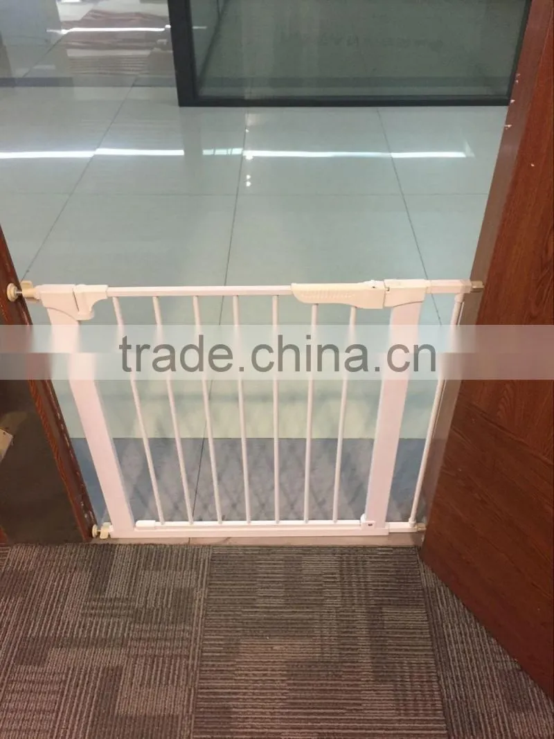 Custom logo wholesale baby safety gate baby safety door gate pet gate pet safety door