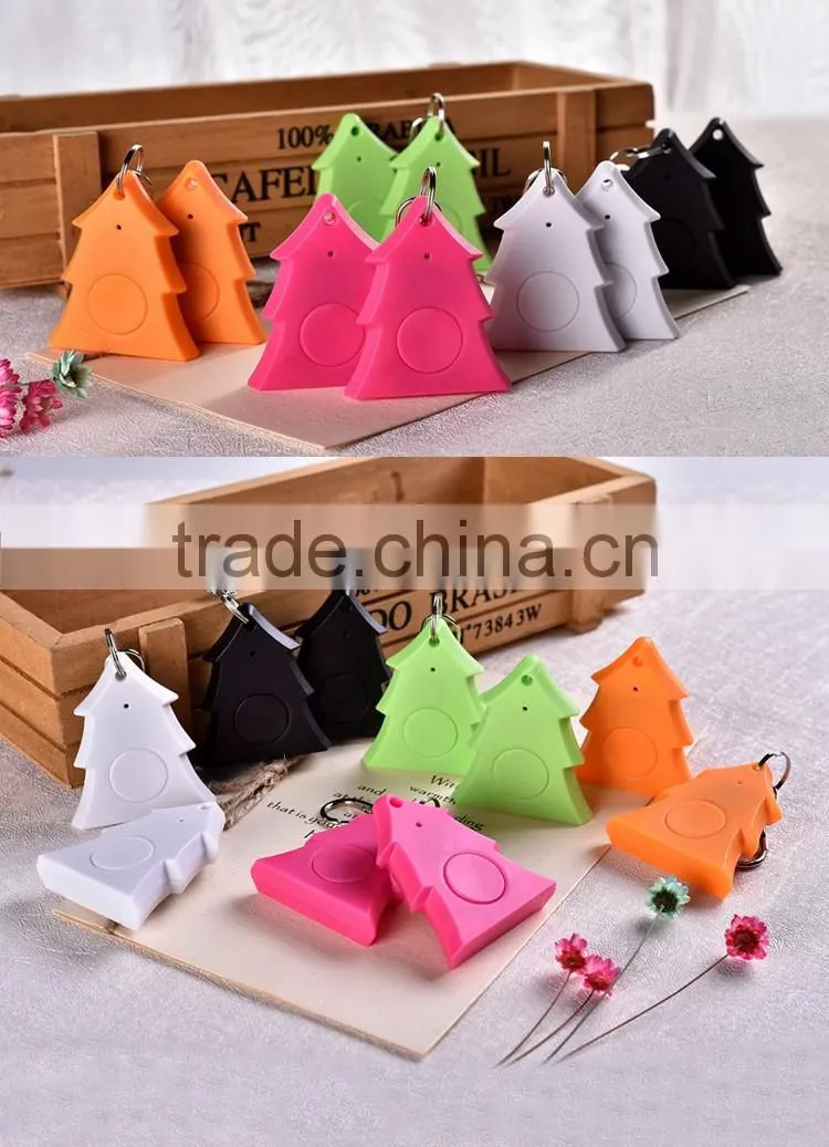 2016 new rgknse Christmas tree Gift Triangle Bluetooth Key Finder, Advertising Anti lost Alarm for Pets Kids Wallets IOS and And