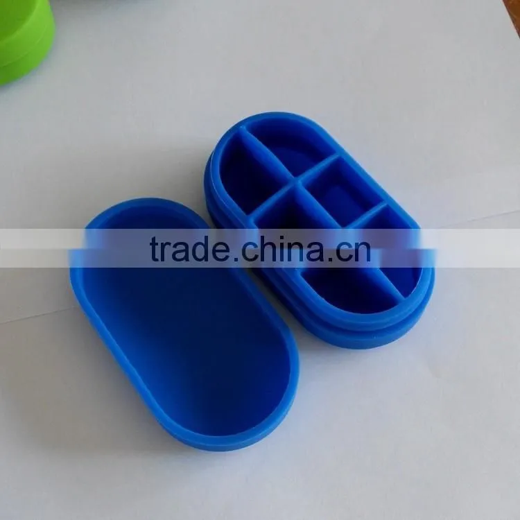 Eco-friendly medical convenient seven campartment silicone pill case for promotion