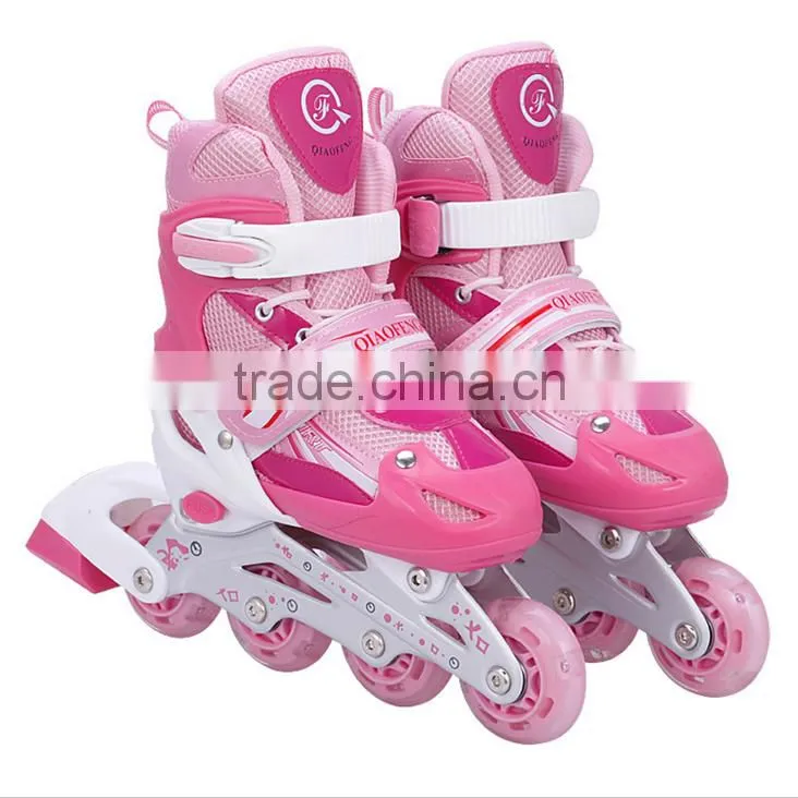 2017 new style high quality PU 4 wheels Adjustable roller skates,flashing kid's skate