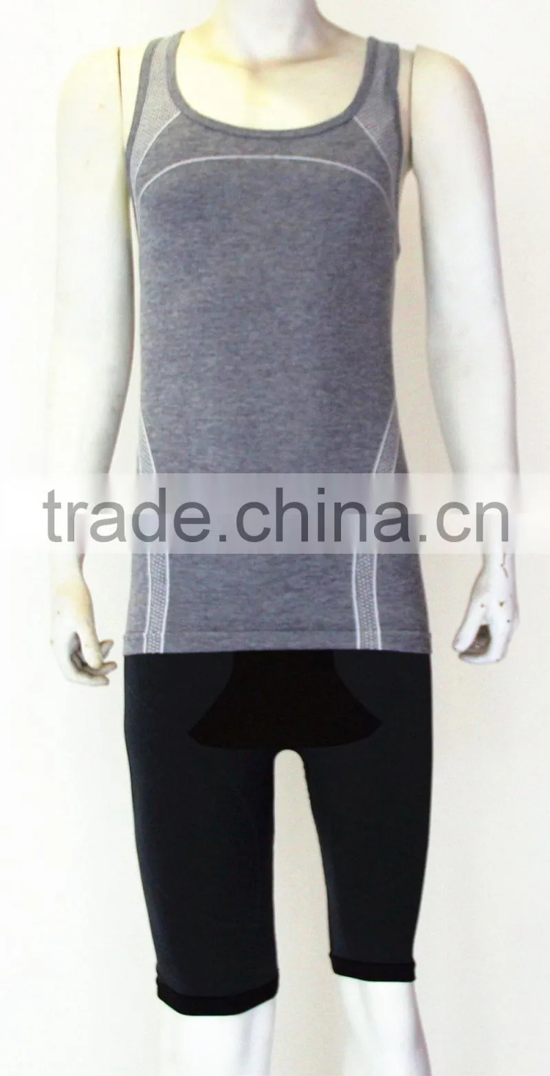 latest fashion seamless mens tank top