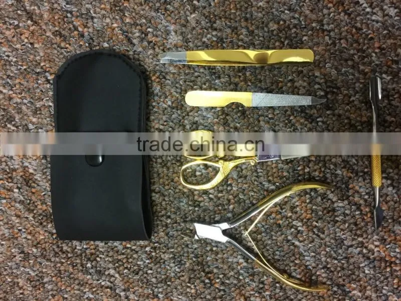 wholesale manicure kit set/ girl manicure pedicure set kit tool