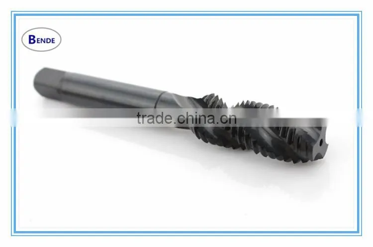 Pipe servo motor tapping machine