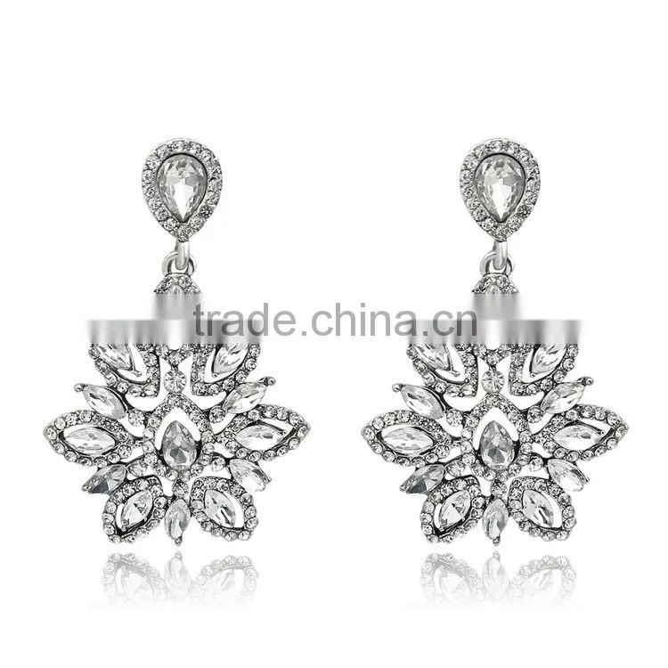 New Charm Fashion Crystal Rhinestone Water Drop Leaf Flower Dangle Drop Earrings