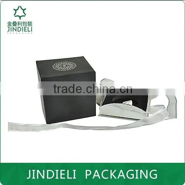 Black square perfume box with bag