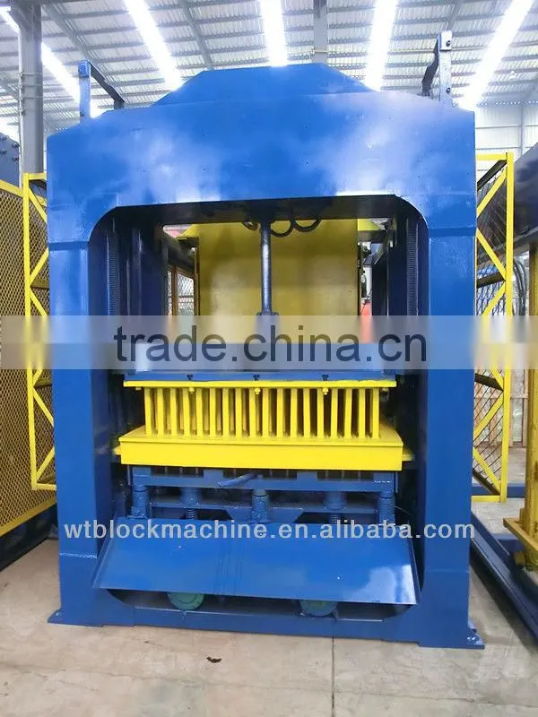 QT10-15 fully automatic salt block making machine