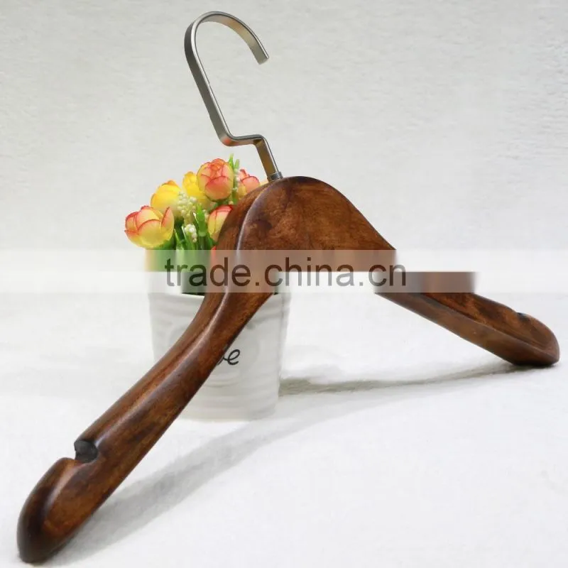 Durable Antique Jacket Wooden Suit Hanger with Square Bar