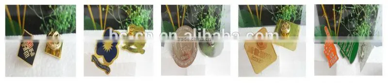 love heart red die-casting plated epoxy round metal badges with butterfly pin in gold color for man and women