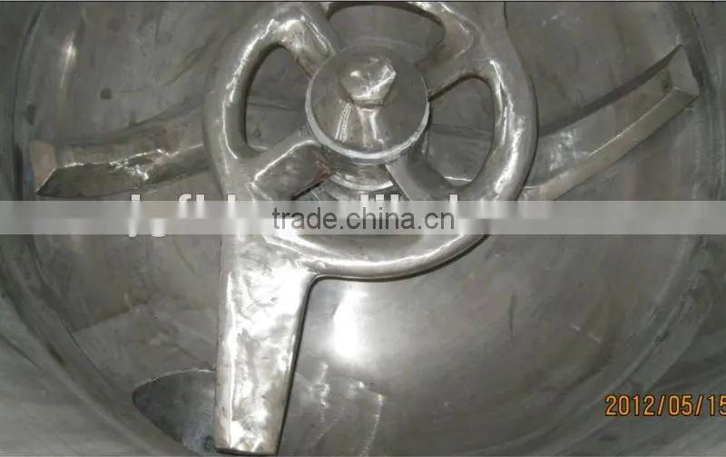 Plastic mixer unit