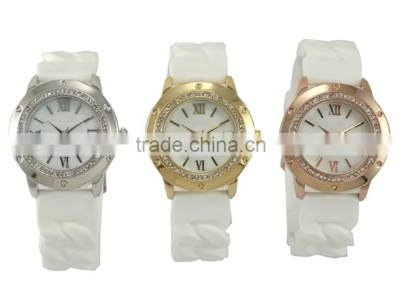 New models in the Doris Watch store alloy case silicone band fashion quartz wowmen watches on the alibaba