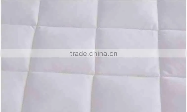 Bulk White Polyester Anti-slip Quilted Soft Hotel Mattress Pad