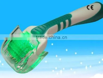 OEM Available photon/titanium/LED/Mini mirco needle derma roller L001 for your skin care with CE anti-aging treatment hair loss