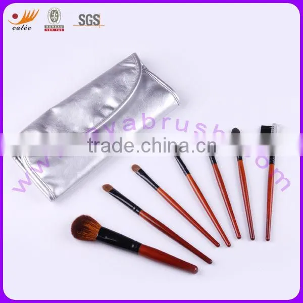 7Pcs Fashionable Makeup Brushes