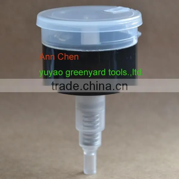 cosmetic nail polish remover pump
