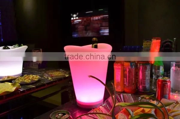 Multi color change egg shaped decorative table lamp for wedding restaurant