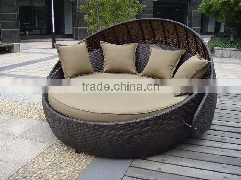 2016 Hot Sale Round Rattan Lounger for Beach