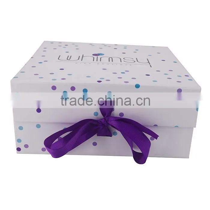 Custom folding paper boxes packaging for baby garments, gift packaging box for garment