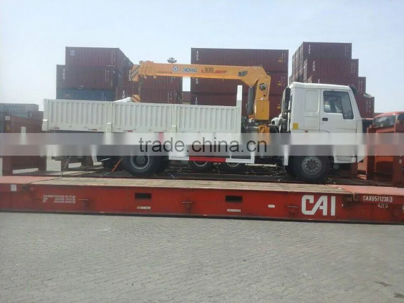 new condition howo 25 ton cargo truck with 10 ton XCMG truck crane for sale