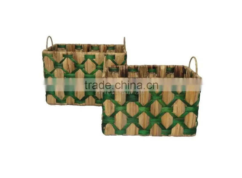 Set of 4 eco-friendly, high quality natural water hyacinth basket/decorative storage basket crafted from Vietnam with good price