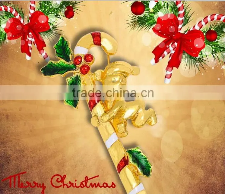 Gold Plated X'mas Little Boy Hugging Candy Cane Brooch