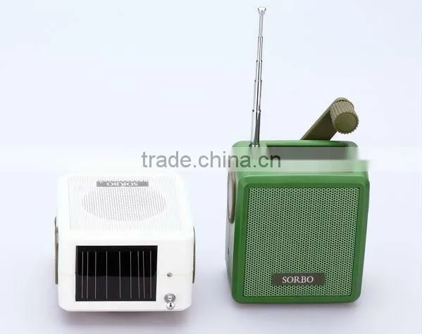 Self-Powered Dynamo AM/FM Radio Solar Powered