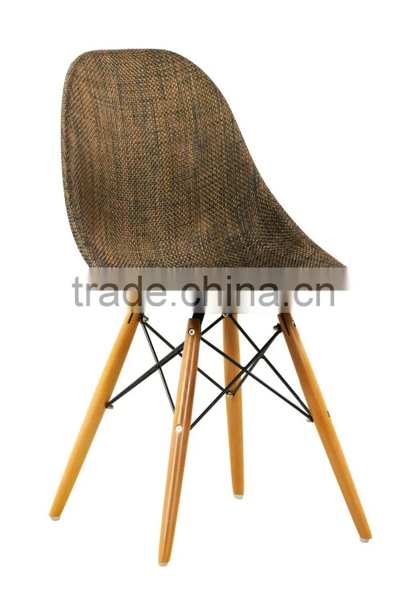 Cheap simple design rattan bar stool with foldable wooden feet