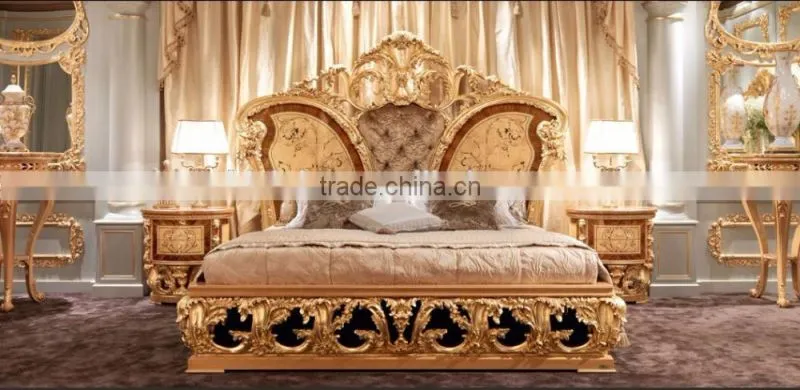 Luxury Button Tufted Upholstered Chair, Gilding Dinning Table For Eight People, Exquisite Wood Carved Dinning Room Furniture Set