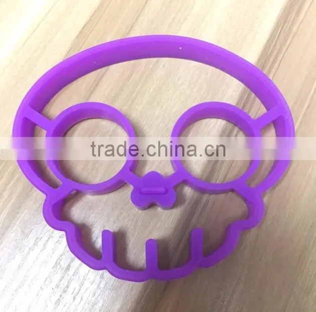 Egg-A-Matic Skull Fried Egg Mold Boiled Egg Silicone Rubber