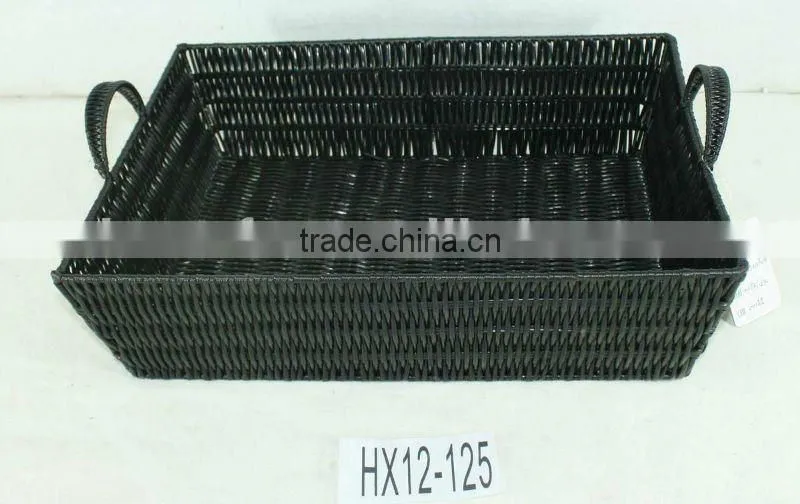 Customized practical plastic basket with handle