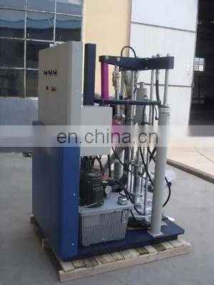 Silicone extruder machine