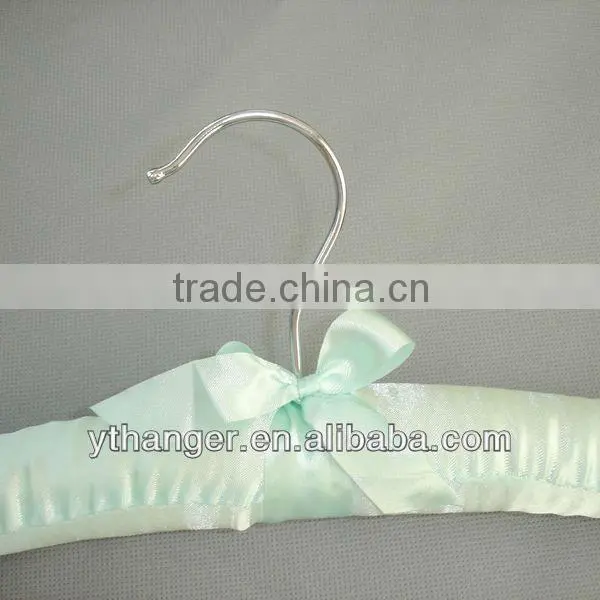 SL-126 macrame plant hangers rack fabric sample satin hanger