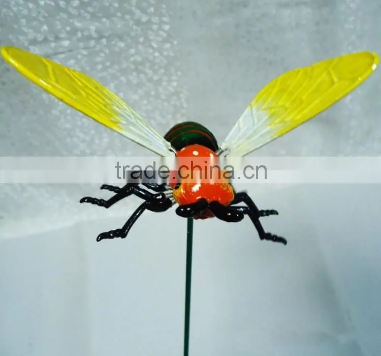 Supply Plastic Small Insect Bee Toy
