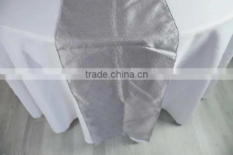 Hot sale wedding laser cut felt table runner for round tables