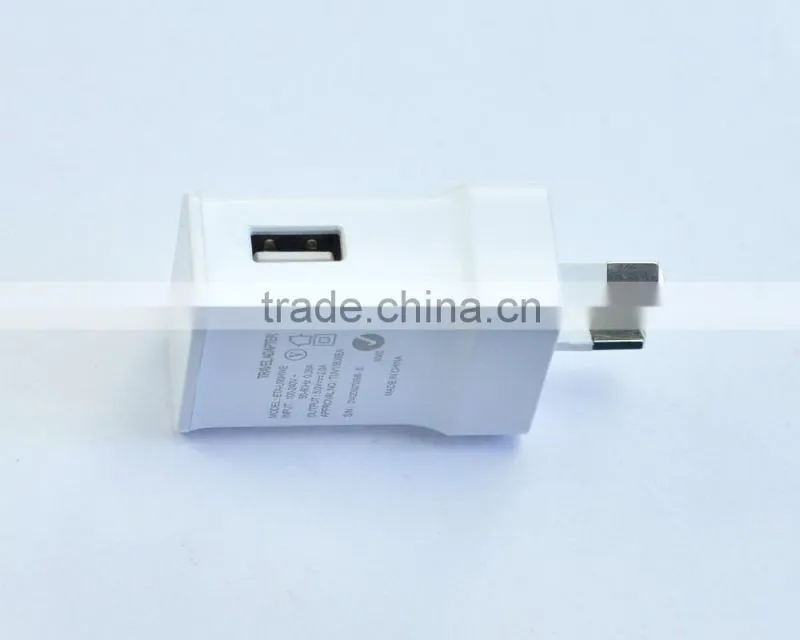 Factory Wholesale Travel Accessories Intelligent Portable Home Wall Charger 5v/2.1