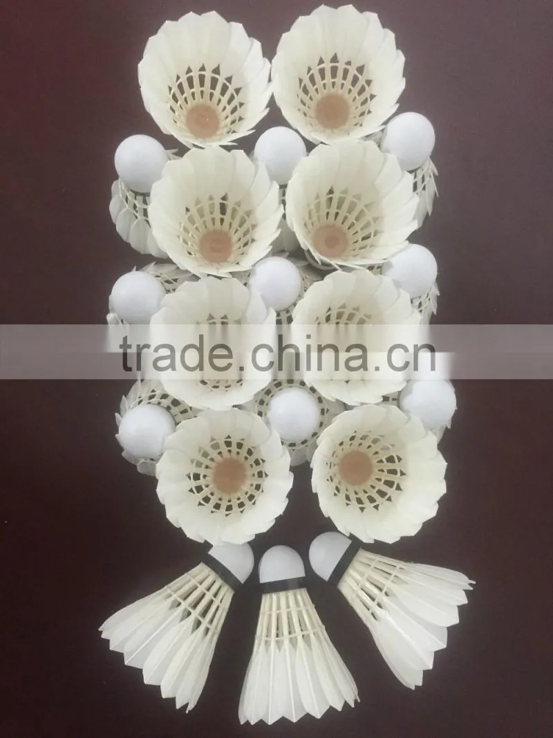 equal to AS 30 Second Class goose feather shuttlecock badminton for tournament and practice