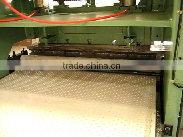 hole punching machine